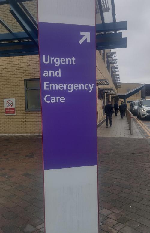 Urgent treatment centre sign